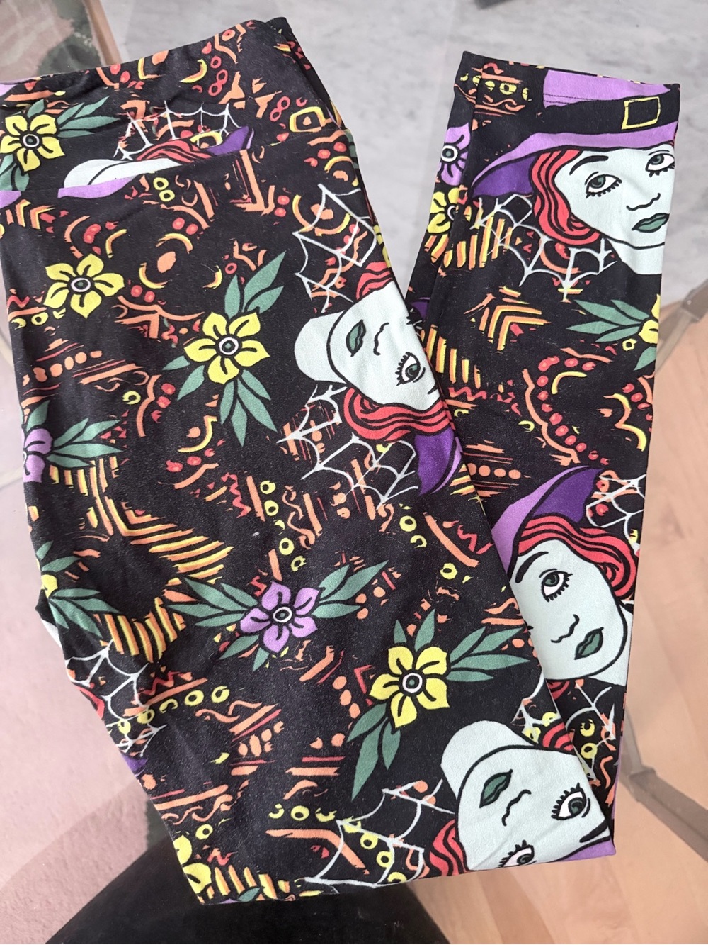 LuLaRoe Black Halloween Witch Print Leggings with Purple & Yellow Accents